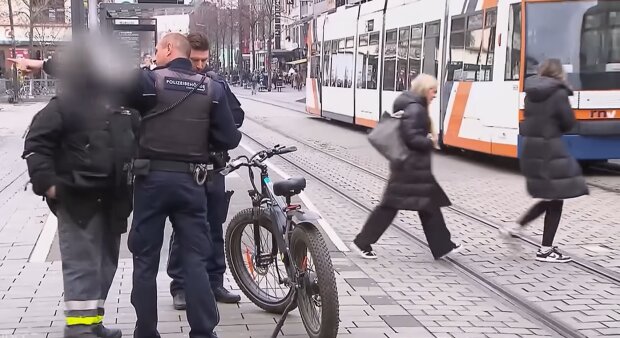 Jugend unter Kontrolle. Quelle: Youtube Screenshot