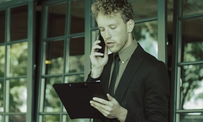 Nutzer deckten einen Betrug mit einer Wohnung zur Miete auf. Quelle: Screenshot YouTube