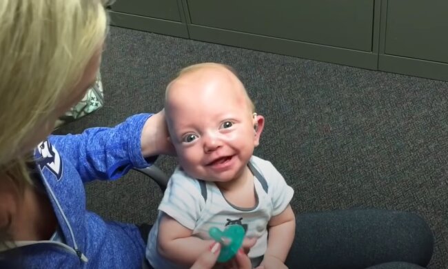 Baby. Quelle: Youtube Screenshot