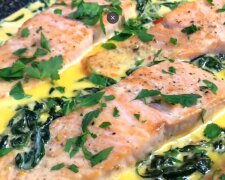 Rezept für Lachs in cremiger Sahnesauce. Quelle:Youtube Screenshot