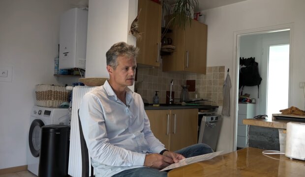 Architekt Max (44) enttäuscht. Quelle: Youtube Screenshot