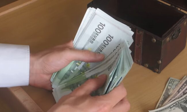 Geldscheine. Quelle: Youtube Screenshot