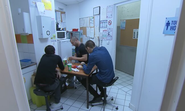 McDonalds am Sonntag. Quelle: Youtube Screenshot