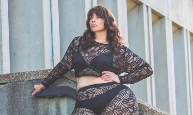 Die Geschichte eines plus-size Modells Hiser, dessen Üpigkeit sie zur Erfolg führte
