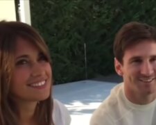 Messi und Antonella. Quelle: YouTube Screenshot