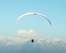 Paragliding. Quelle: YouTube Screenshot