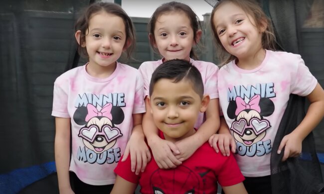 Vier Babys, ein Kaiserschnitt. Quelle: Youtube Screenshot