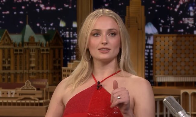 Sophie Turner. Quelle: Youtube Screenshot