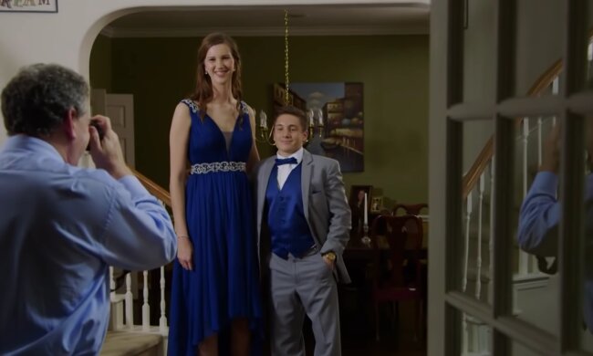 Die Geschichte von Madame Aboma: eine Riesin, die im 19. Jahrhundert die Welt mit ihrer Größe beeindruckt hat