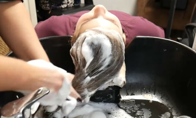 Unerwartetes Ergebnis eines gewöhnlichen Verfahrens. Quelle: Screenshot YouTube