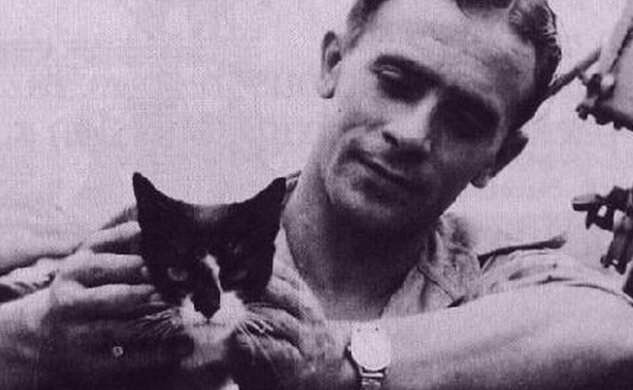 Die Lebensgeschichte der legendären Katze Simon, die heimlich an Bord des Schiffes gebracht wurde