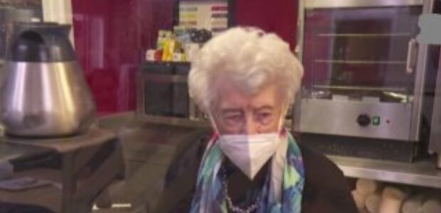100-jährige Großmutter. Quelle: Youtube Screenshot