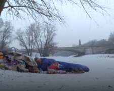 Schlafkapseln für Obdachlose: eine Erfindung in Ulm, die Menschen nachts warm hält