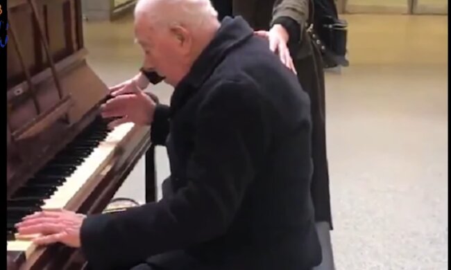 Ein talentierter Musiker. Quelle: Screenshot YouTube