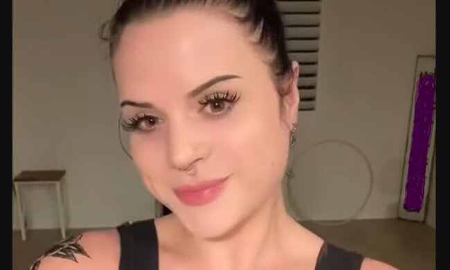 Eine junge Frau sprach über ihr schwieriges Privatleben. Quelle: Screenshot YouTube