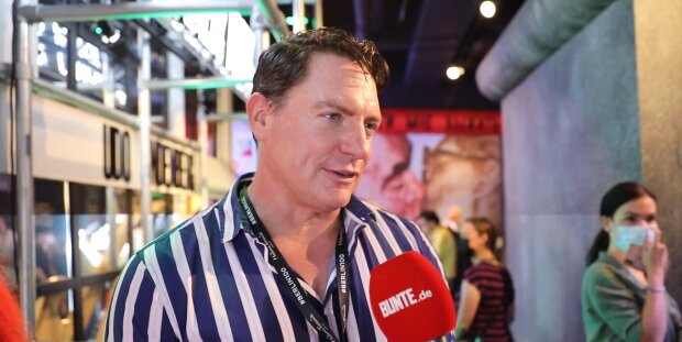 Benji Bieneck verabschiedet sich. Quelle: Youtube Screenshot