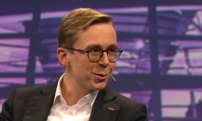 19.000 Euro Monatslohn: Quelle: Youtube Screenshot