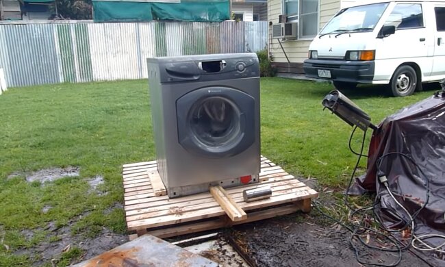 Waschmaschine. Quelle: Youtube Screenshot