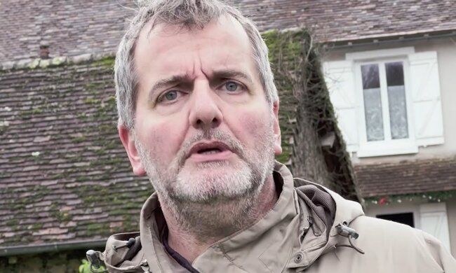 Mann und seine schwierige Tante. Quelle: Youtube Screenshot