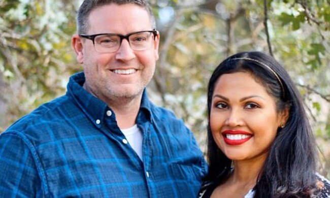 Die Kinder schenkten ihrem Vater Brille, mit den er zum ersten Mal die Welt sehen konnte