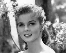 Elvis Presley war in sie verliebt: Wie die 79 jährige Ann Margret, die den Star in sich verliebte, heute aussieht