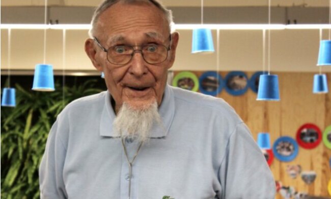 Wofür sich der Schöpfer der billigen Ikea-Möbel entschuldigte