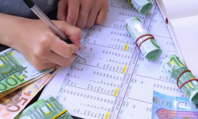 4.000 Euro netto für Familien notwendig. Quelle: Youtube Screenshot