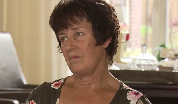 "Mama zahlt alles": wie erwachsene Söhne von Mamas Geld leben und sich bedienen
