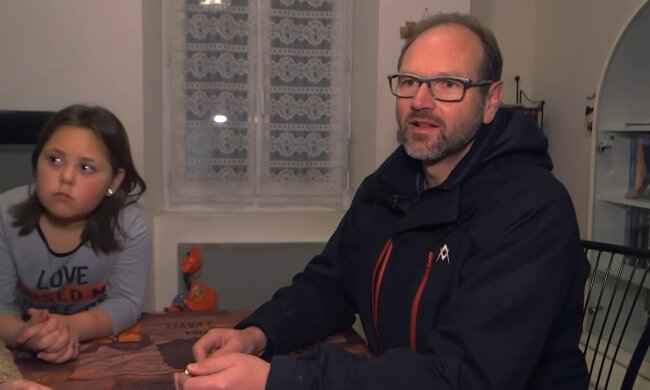"Kindheit ohne Papa": Wenn Liebe den Lohn ersetzt