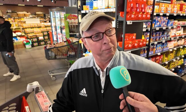 „Self-Checkout statt Schlange – moderne Kunden wollen Tempo und Kontrolle.“ Quelle: Youtube