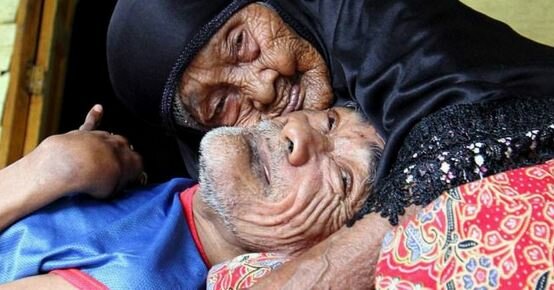 Mutterliebe: Eine 101-jährige Mutter kümmerte sich um ihren 63-jährigen Sohn, bis er uns verließ