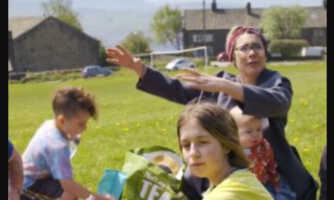 Fünfmal am Tag Wäschewaschen und Putzen: Die Mutter von zehn Söhnen hat keine Zeit für sich