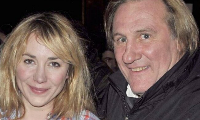 Julie Depardieu hat fünf Schönheitsoperationen gemacht, um ihrem berühmten Vater nicht ähnlich zu sein