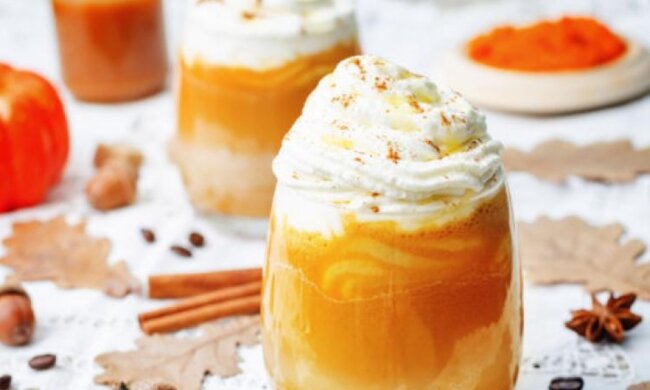 Um sich an kalten herbstlichen Abenden lecker zu erwärmen: Rezept vom Kürbis Spice Latte