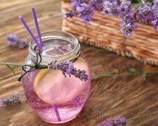 Rezept für Lavendel-Limonade, die hilft, Kopfschmerzen und Angstzustände zu lindern