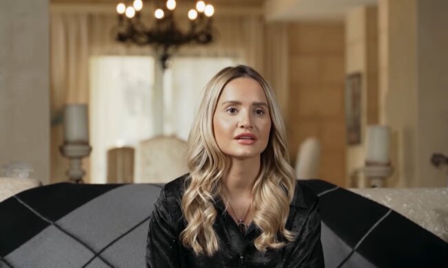 Davina Geiss löst Sturm der Reaktionen aus. Quelle: Youtube Screenshot