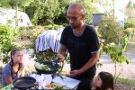 Sechsköpfige Familie trickst das System aus. Quelle: Youtube Screenshot
