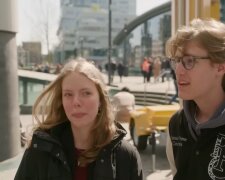 Bargeld ade. Quelle: Youtube Screenshot