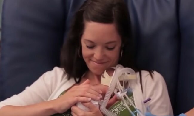 Starke Mama hat eine Chance fürs Leben gegeben. Quelle: Screenshot YouTube