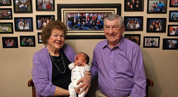 Große Familie: Das Paar hat bereits seinen hundertsten Enkel bekommen