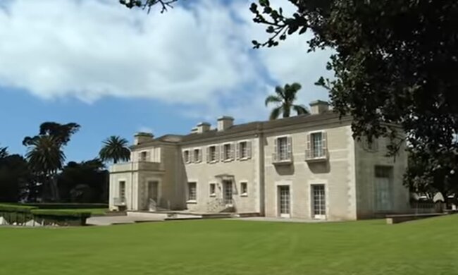 Huguette-Clark-Haus. Quelle: YouTube Screenshot