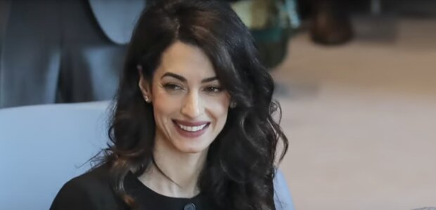 Amal Clooney.Quelle: Screenshot YouTube