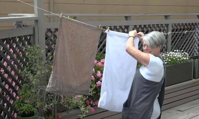 Die Nachbarn der Frau benutzen ständig ihre Wäscheleine, ohne zu fragen. Quelle: Screenshot YouTube