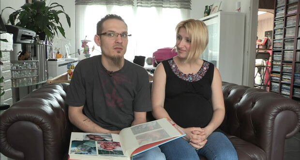 Eine Schwangerschaft sollte Glück bedeuten. Quelle: Youtube Screenshot