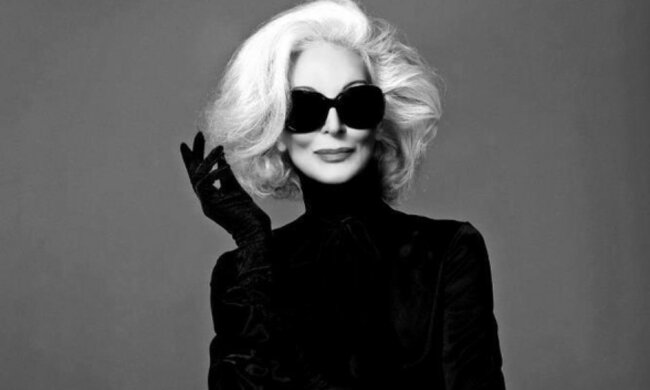 Wunderschön mit 89 Jahren: wie das älteste Modell von Carmen Dell'Orefice aussieht