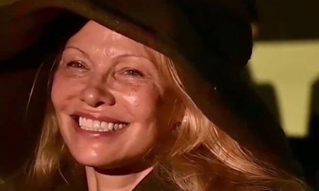 Pamela Anderson. Quelle: Youtube Screenshot