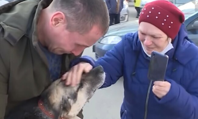 Lang ersehnte Familienwiedervereinigung. Quelle: Screenshot YouTube