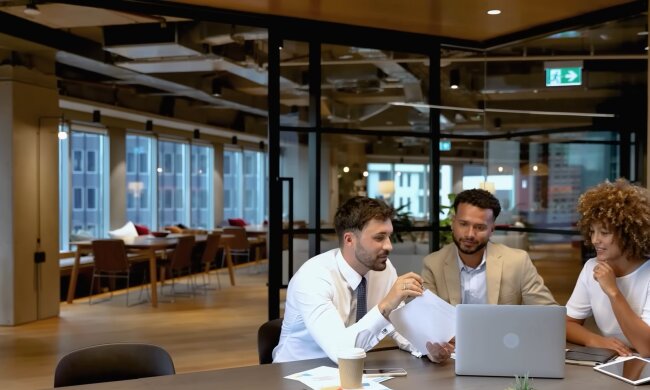 Zwischen Studium und Job. Quelle: Youtube Screenshot