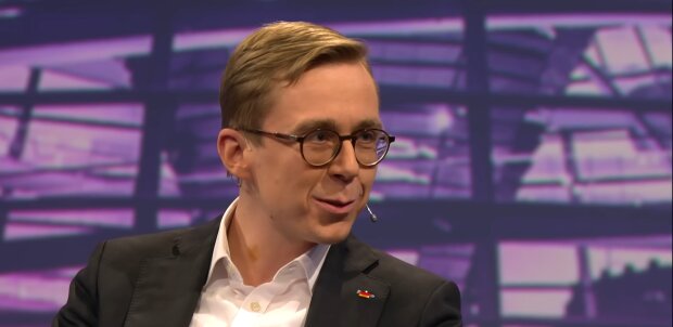 19.000 Euro Monatslohn: Quelle: Youtube Screenshot