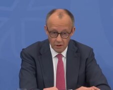 Merz im Kreuzfeuer. Quelle: Youtube Screenshot